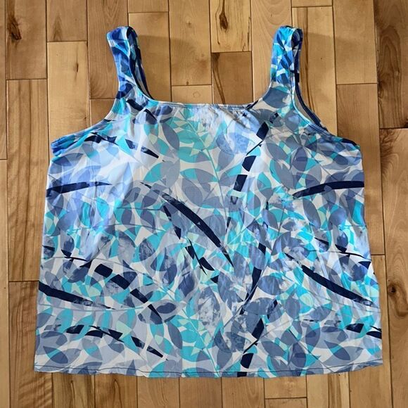 T.H.E. Tankini Plus Size Swim Tankini Top! - Picture 1 of 9